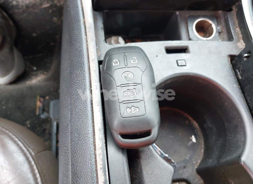 Photo 11 of 2015 Lincoln Mkz (VIN 3LN6L2GK8FR620152)