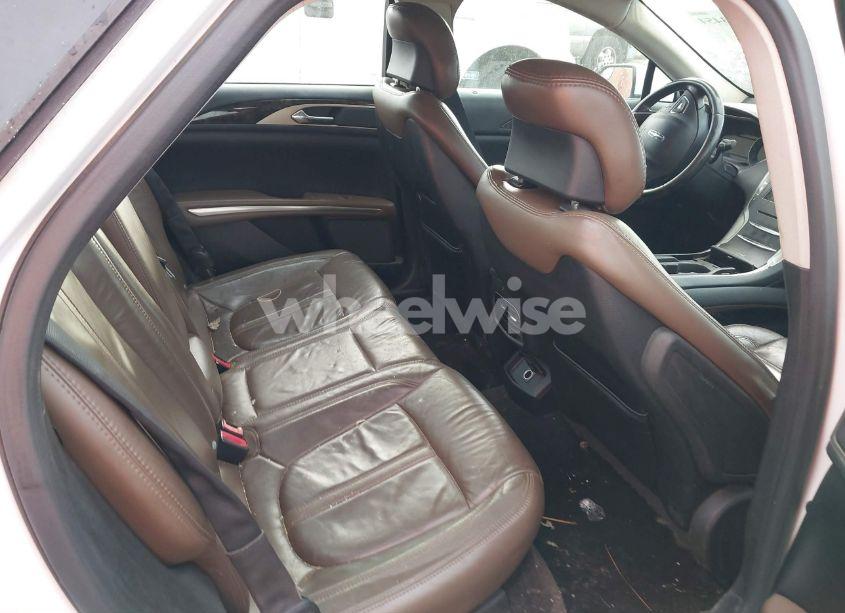 Photo 8 of 2015 Lincoln Mkz (VIN 3LN6L2GK8FR620152)