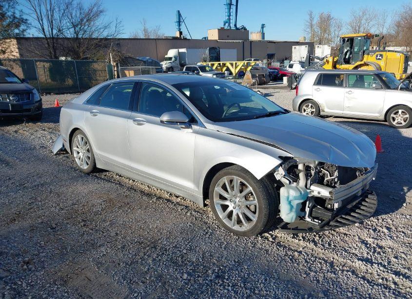2014 Lincoln Mkz (VIN 3LN6L2GK9ER817233) main photo