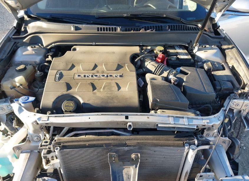 Photo 10 of 2014 Lincoln Mkz (VIN 3LN6L2GK9ER817233)