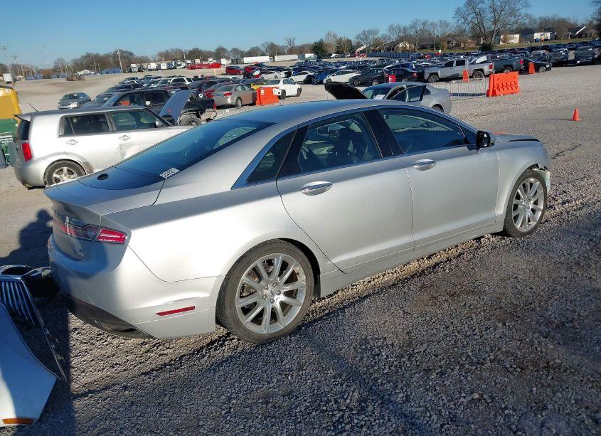 Photo 4 of 2014 Lincoln Mkz (VIN 3LN6L2GK9ER817233)