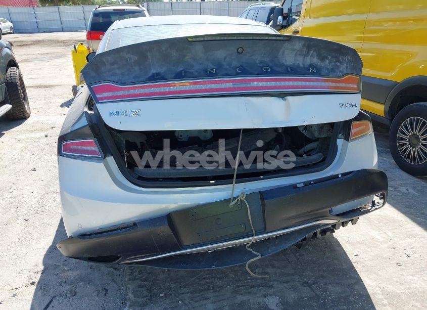 Photo 13 of 2014 Lincoln Mkz (VIN 3LN6L2GK9ER818561)
