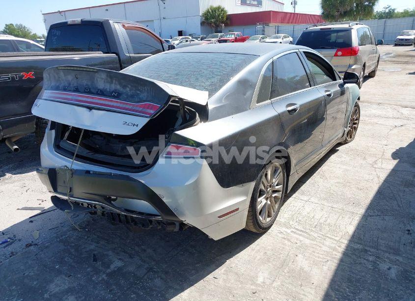 Photo 4 of 2014 Lincoln Mkz (VIN 3LN6L2GK9ER818561)