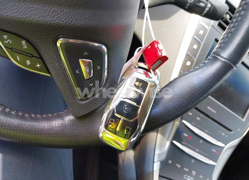 Photo 11 of 2013 Lincoln Mkz (VIN 3LN6L2GKXDR814338)