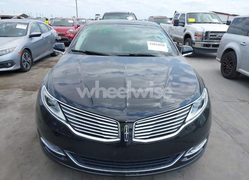 Photo 13 of 2013 Lincoln Mkz (VIN 3LN6L2GKXDR814338)