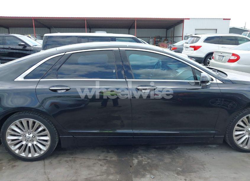 Photo 14 of 2013 Lincoln Mkz (VIN 3LN6L2GKXDR814338)