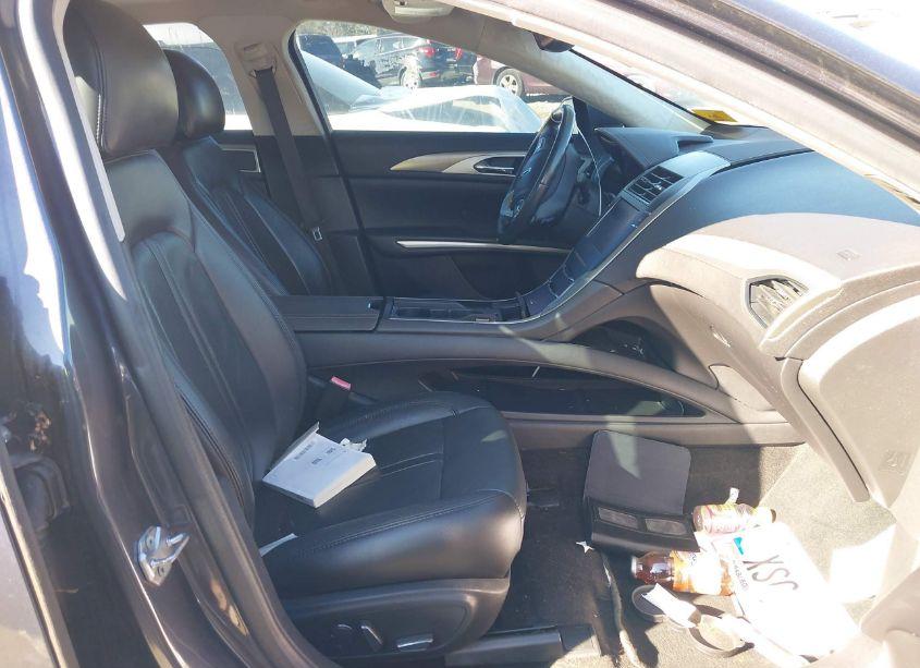 Photo 5 of 2014 Lincoln Mkz (VIN 3LN6L2GKXER825454)