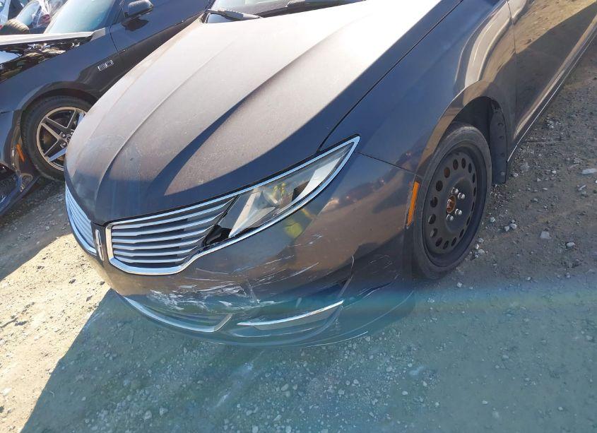 Photo 6 of 2014 Lincoln Mkz (VIN 3LN6L2GKXER825454)