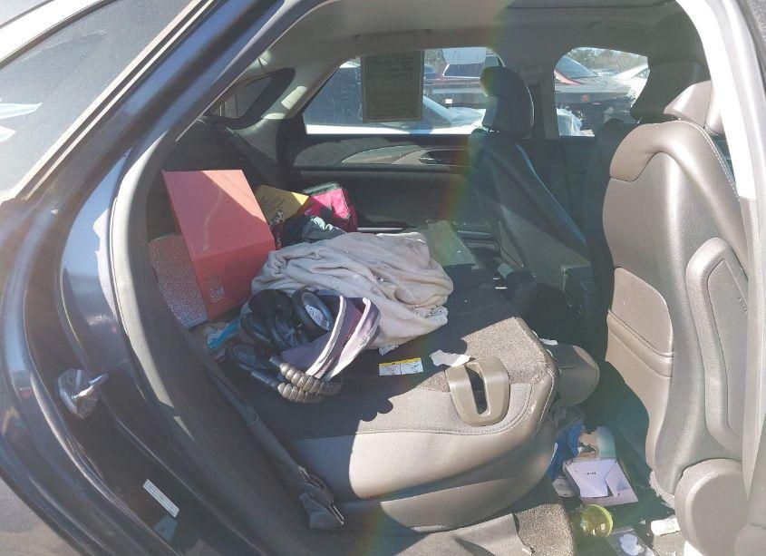 Photo 8 of 2014 Lincoln Mkz (VIN 3LN6L2GKXER825454)