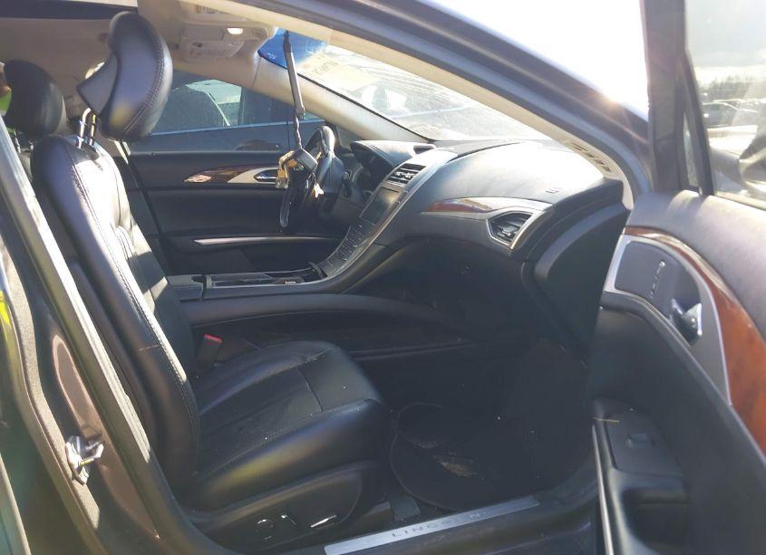 Photo 5 of 2016 Lincoln Mkz (VIN 3LN6L2GKXGR627136)