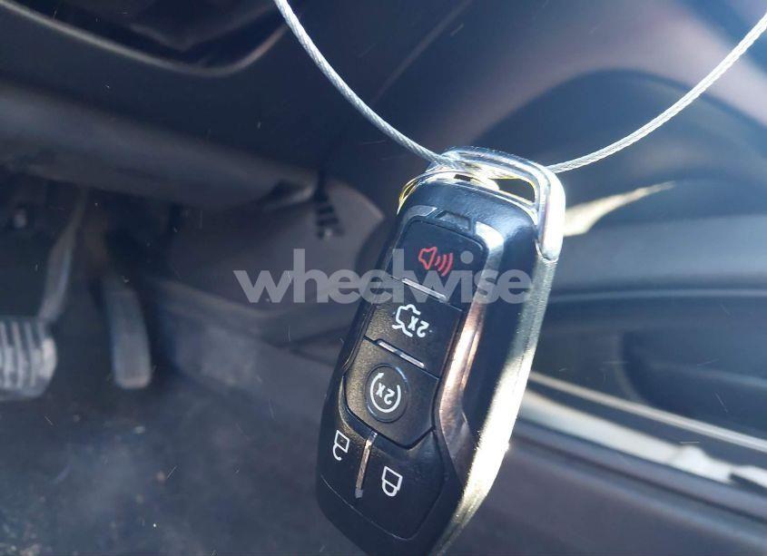 Photo 11 of 2015 Lincoln Mkz (VIN 3LN6L2J90FR623035)