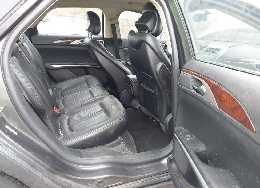 Photo 8 of 2016 Lincoln Mkz (VIN 3LN6L2J90GR633050)