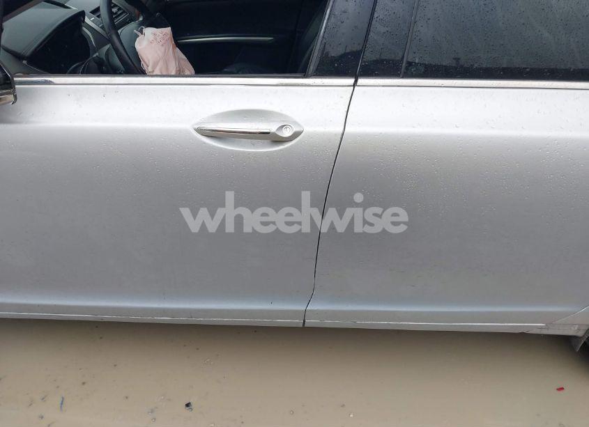 Photo 15 of 2013 Lincoln Mkz (VIN 3LN6L2J91DR819949)