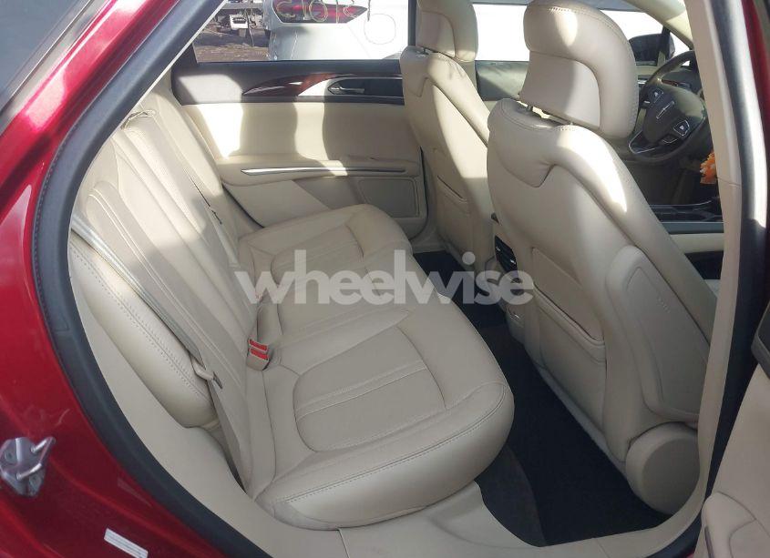 Photo 8 of 2013 Lincoln Mkz (VIN 3LN6L2J91DR823046)