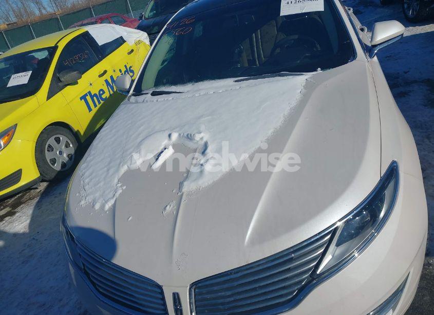 Photo 10 of 2015 Lincoln Mkz (VIN 3LN6L2J91FR624002)