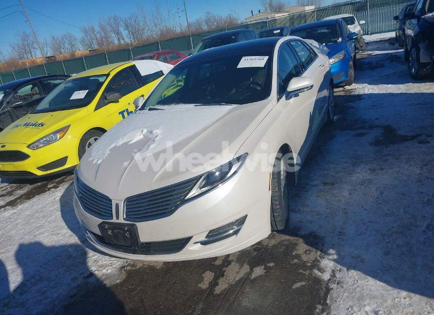 Photo 12 of 2015 Lincoln Mkz (VIN 3LN6L2J91FR624002)