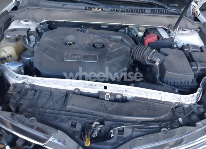 Photo 10 of 2013 Lincoln Mkz (VIN 3LN6L2J92DR803016)