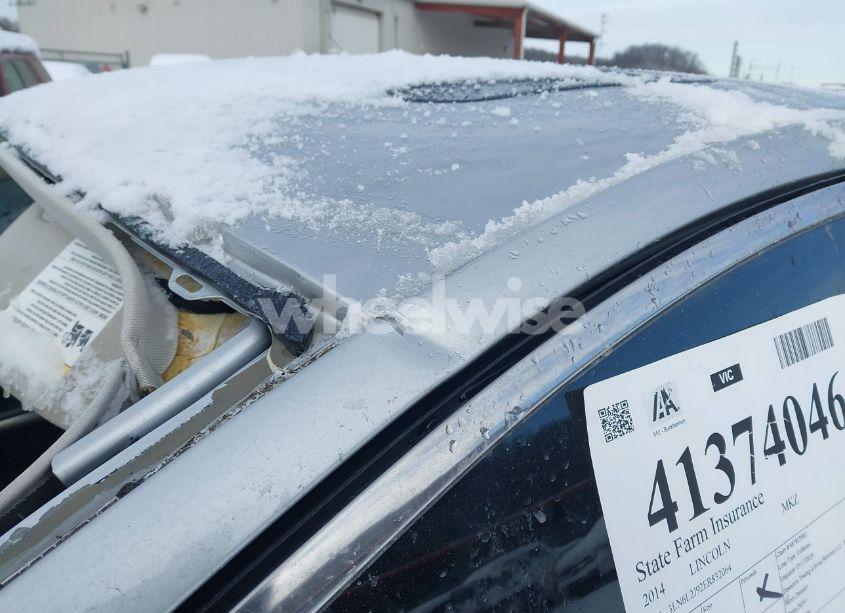 Photo 12 of 2014 Lincoln Mkz (VIN 3LN6L2J92ER832064)