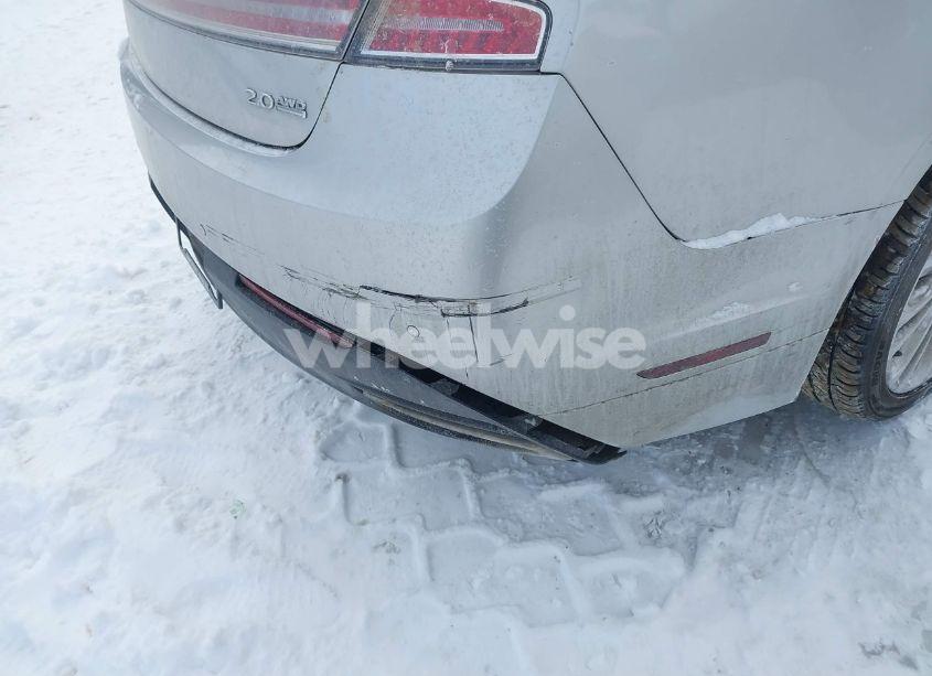 Photo 14 of 2014 Lincoln Mkz (VIN 3LN6L2J92ER832064)