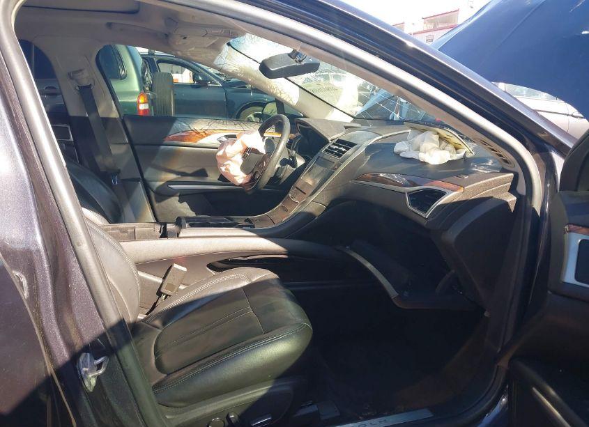 Photo 5 of 2014 Lincoln Mkz (VIN 3LN6L2J94ER834656)