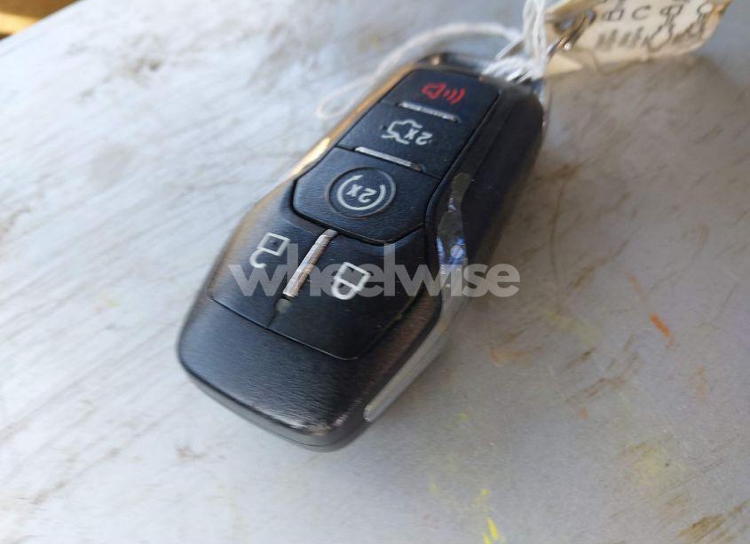 Photo 11 of 2013 Lincoln Mkz (VIN 3LN6L2J95DR803074)