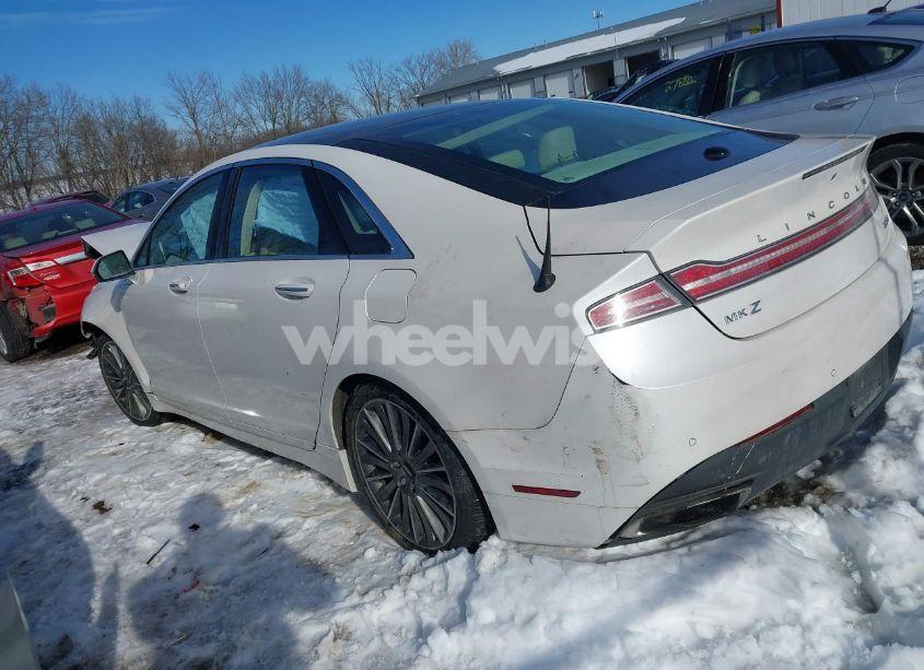 Photo 3 of 2013 Lincoln Mkz (VIN 3LN6L2J95DR803074)