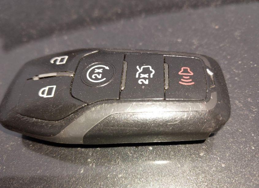 Photo 11 of 2015 Lincoln Mkz (VIN 3LN6L2J95FR604450)