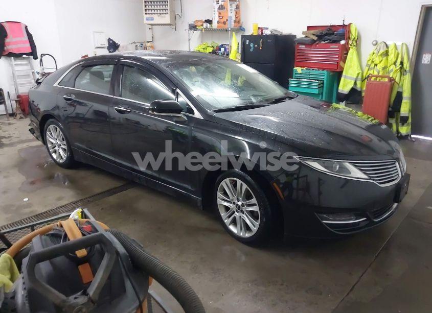 2014 Lincoln Mkz (VIN 3LN6L2J97ER814157) main photo