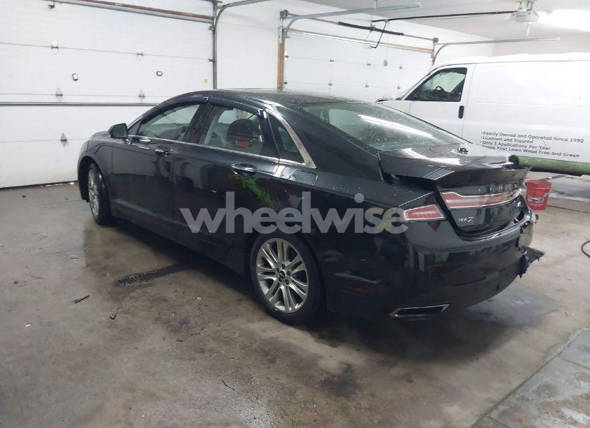 Photo 3 of 2014 Lincoln Mkz (VIN 3LN6L2J97ER814157)