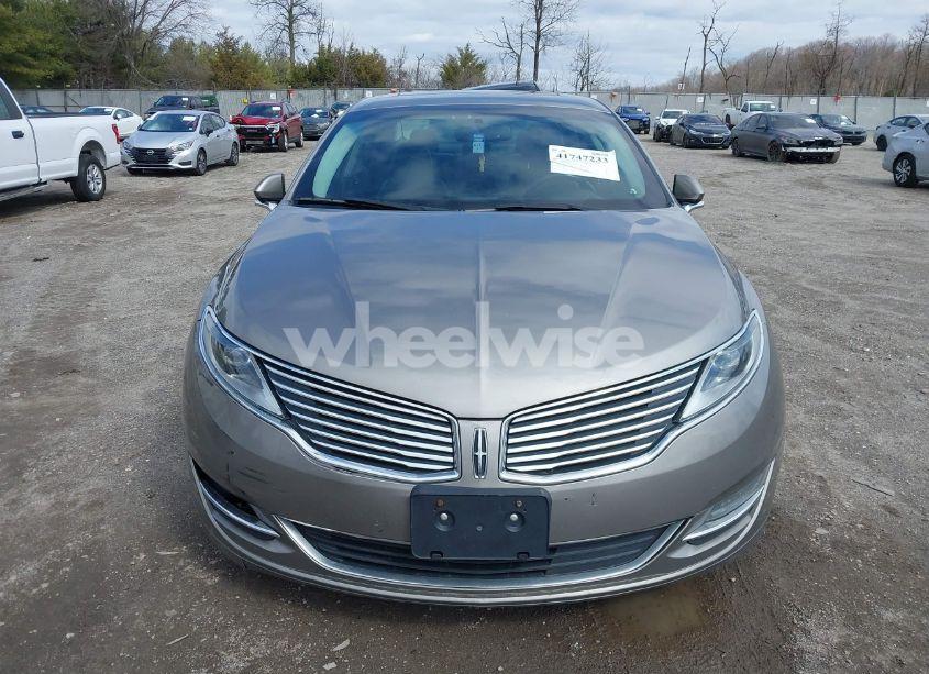 Photo 12 of 2016 Lincoln Mkz (VIN 3LN6L2J97GR620862)
