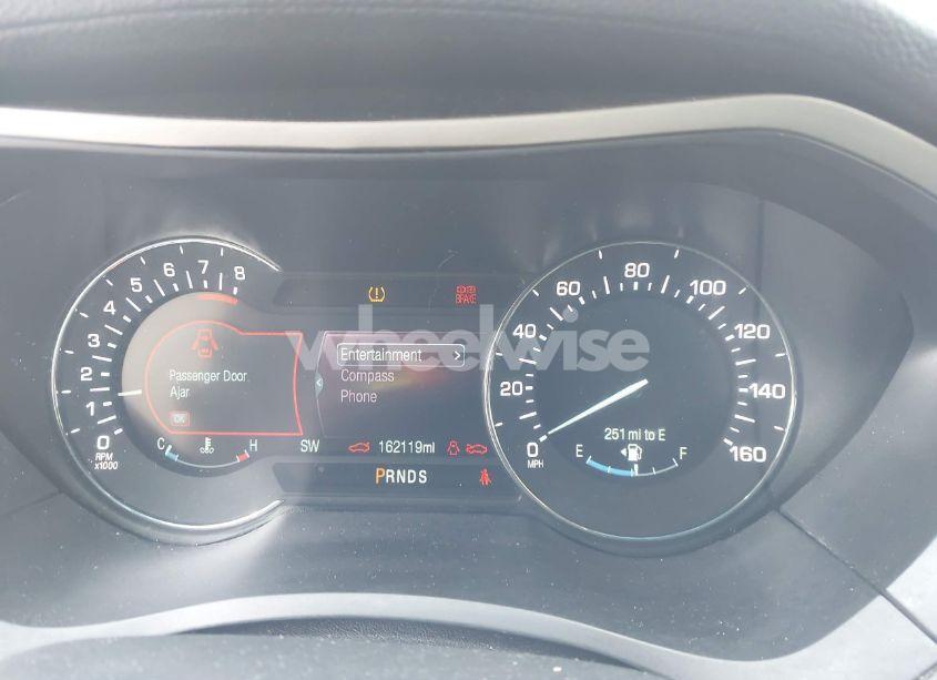 Photo 7 of 2016 Lincoln Mkz (VIN 3LN6L2J97GR620862)