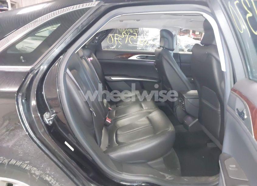 Photo 8 of 2013 Lincoln Mkz (VIN 3LN6L2J98DR803778)