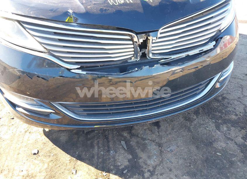 Photo 6 of 2014 Lincoln Mkz (VIN 3LN6L2J9XER808451)