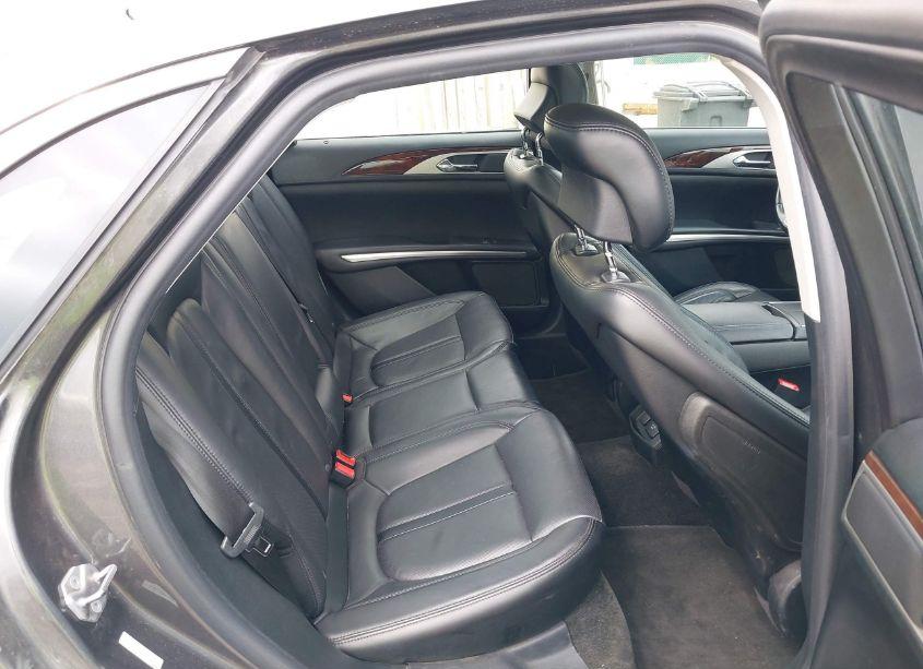 Photo 8 of 2016 Lincoln Mkz (VIN 3LN6L2J9XGR634206)