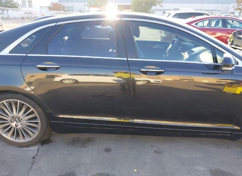 Photo 14 of 2013 Lincoln Mkz (VIN 3LN6L2JK0DR827866)