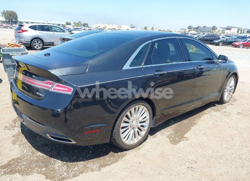 Photo 4 of 2014 Lincoln Mkz (VIN 3LN6L2JK1ER821351)