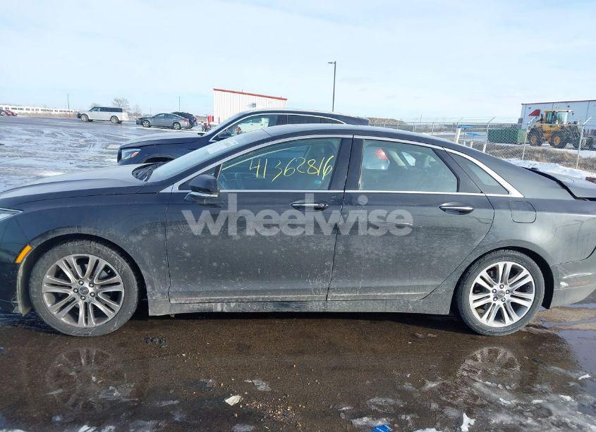 Photo 14 of 2015 Lincoln Mkz (VIN 3LN6L2JK1FR619109)