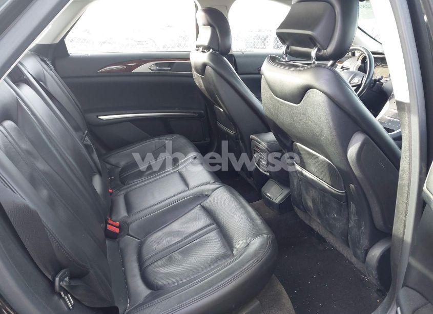 Photo 8 of 2015 Lincoln Mkz (VIN 3LN6L2JK1FR619109)