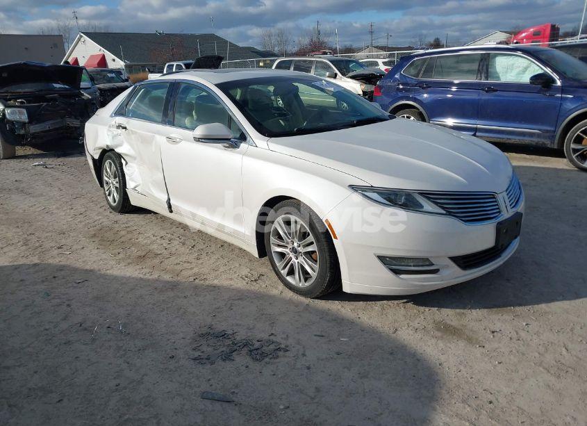 2014 Lincoln Mkz (VIN 3LN6L2JK2ER810679) main photo