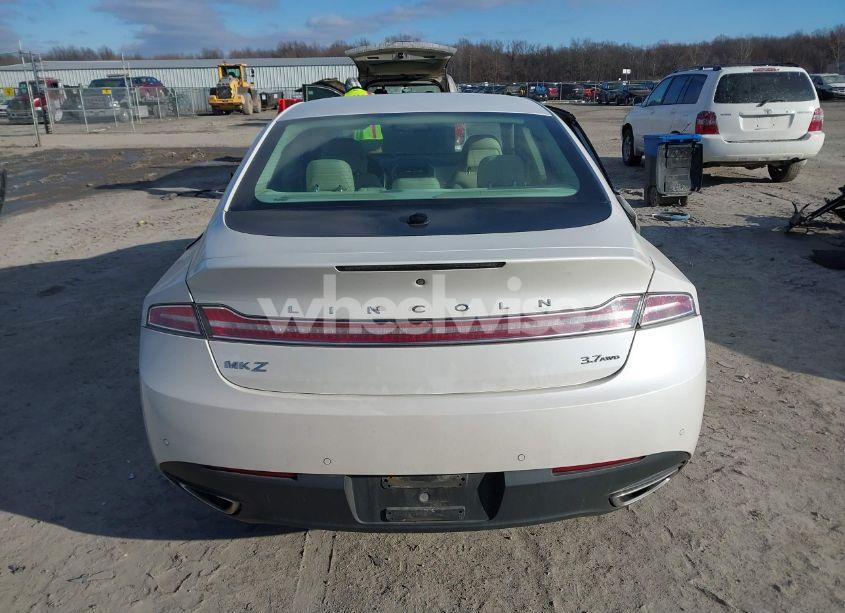 Photo 16 of 2014 Lincoln Mkz (VIN 3LN6L2JK2ER810679)