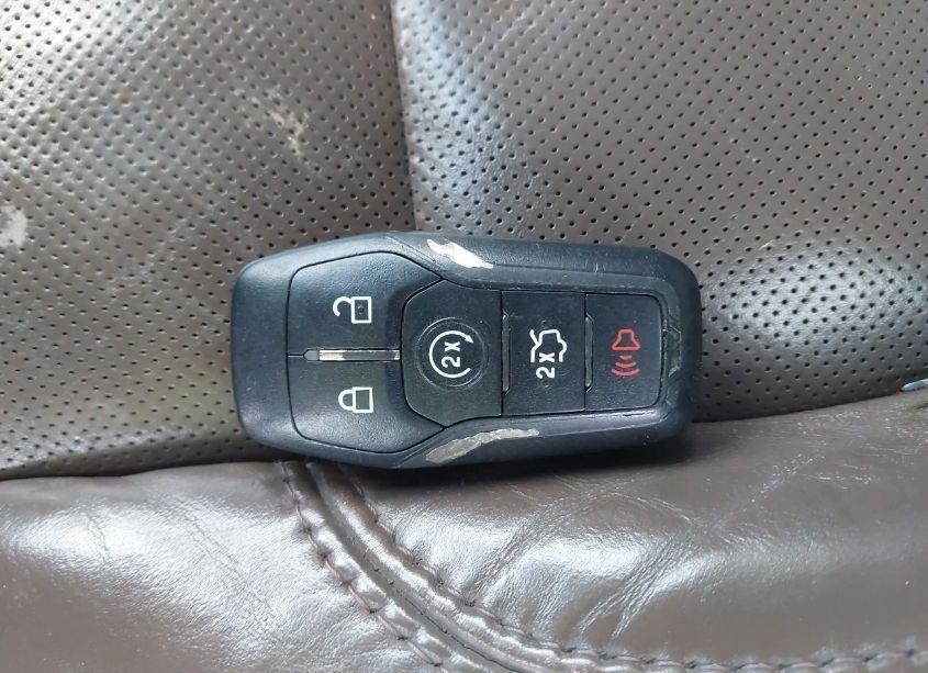 Photo 11 of 2013 Lincoln Mkz (VIN 3LN6L2JK3DR819941)