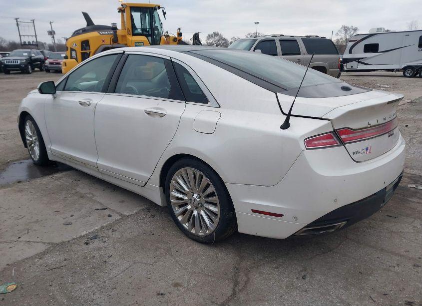 Photo 3 of 2013 Lincoln Mkz (VIN 3LN6L2JK3DR819941)