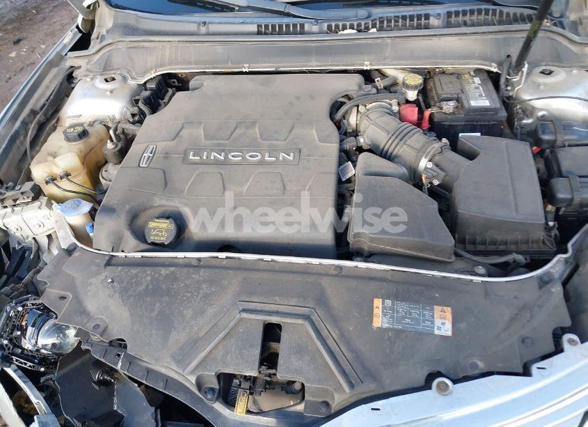 Photo 10 of 2013 Lincoln Mkz (VIN 3LN6L2JK4DR806860)