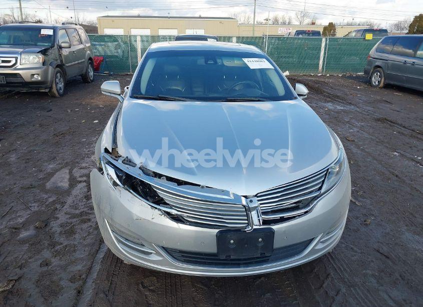 Photo 12 of 2013 Lincoln Mkz (VIN 3LN6L2JK4DR806860)