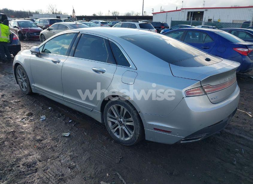 Photo 3 of 2013 Lincoln Mkz (VIN 3LN6L2JK4DR806860)