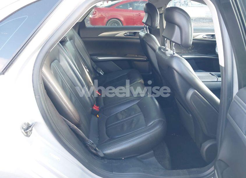 Photo 8 of 2013 Lincoln Mkz (VIN 3LN6L2JK4DR806860)