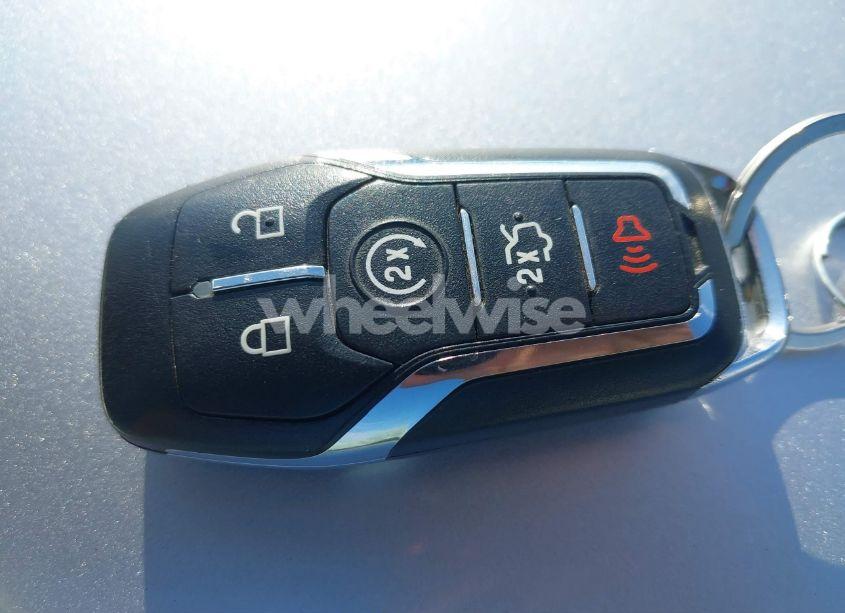 Photo 11 of 2013 Lincoln Mkz (VIN 3LN6L2JK6DR801918)