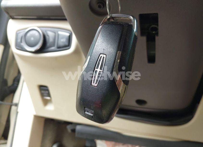 Photo 11 of 2014 Lincoln Mkz (VIN 3LN6L2JK7ER821385)