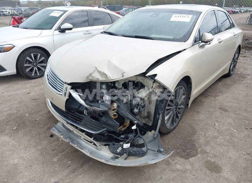 Photo 6 of 2014 Lincoln Mkz (VIN 3LN6L2JK7ER821385)