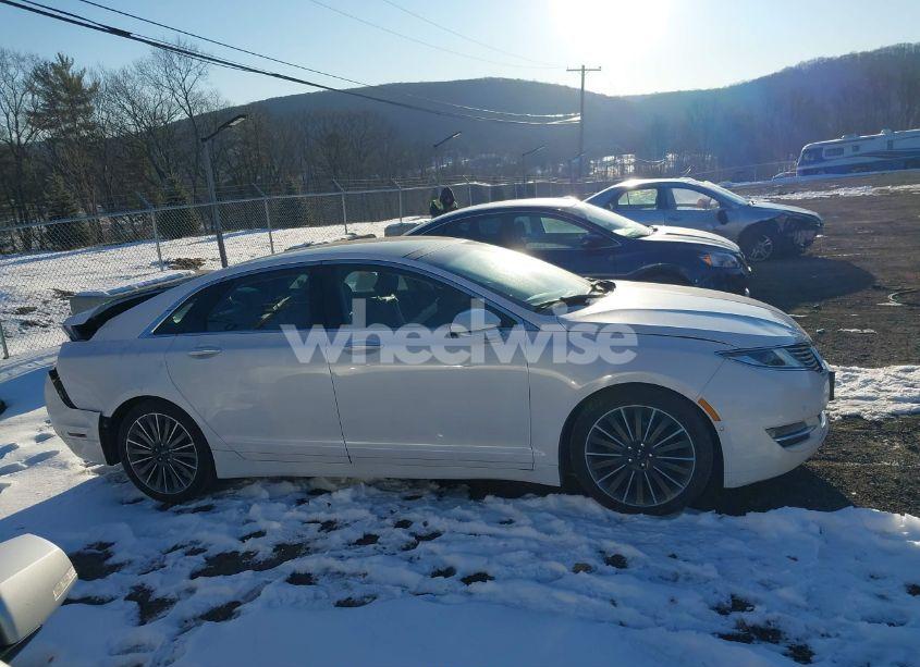 Photo 13 of 2014 Lincoln Mkz (VIN 3LN6L2JK8ER829057)